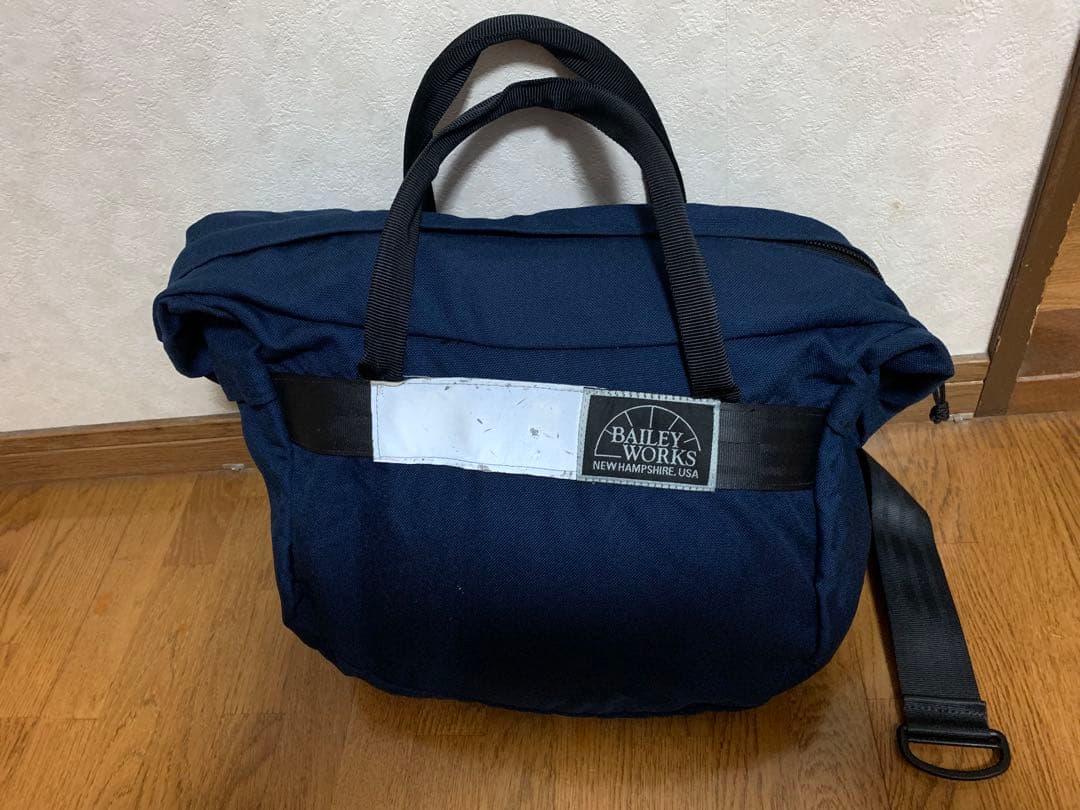 BAILEY WORKS メッセンジャーバッグ XS ネイビー