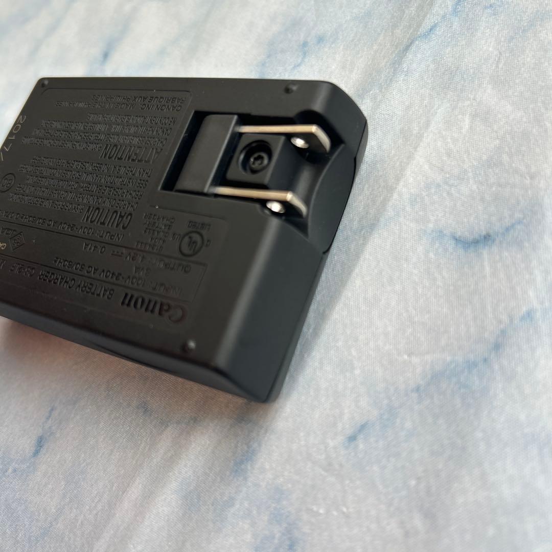 Canon IXY650 コンパクトデジタルカメラ　シルバー