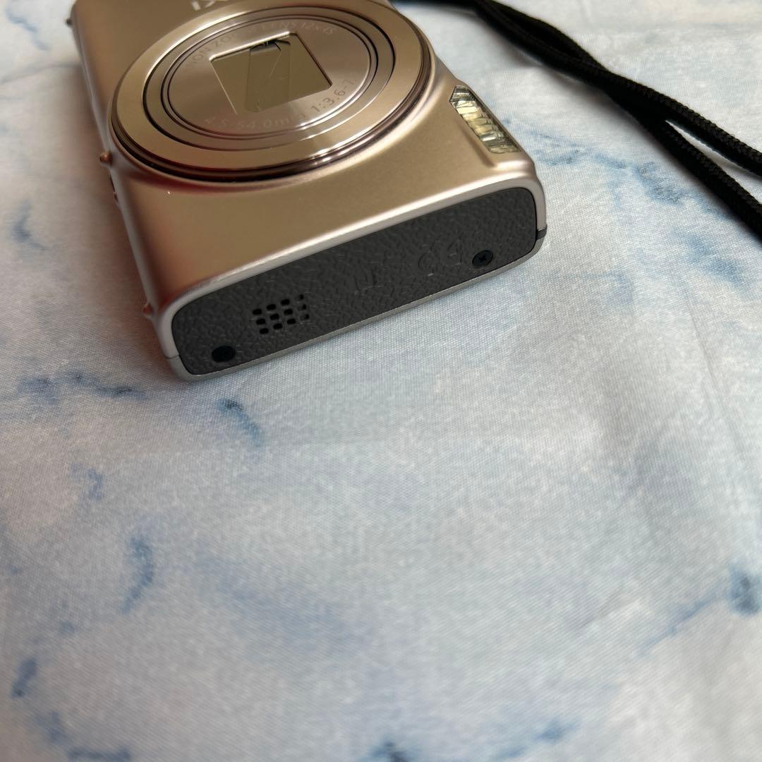 Canon IXY650 コンパクトデジタルカメラ　シルバー