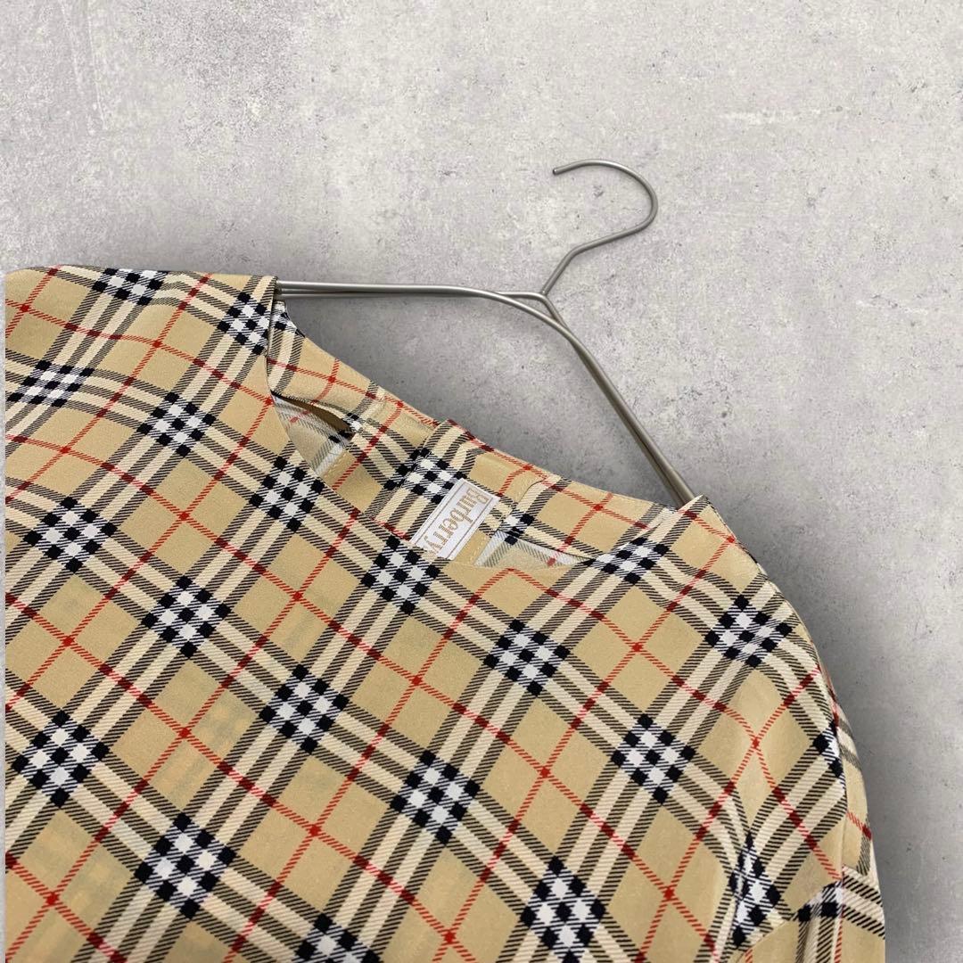 【美品　シルク100%】バーバリー　ノーカラー長袖シャツ　ノバチェック　ベージュ