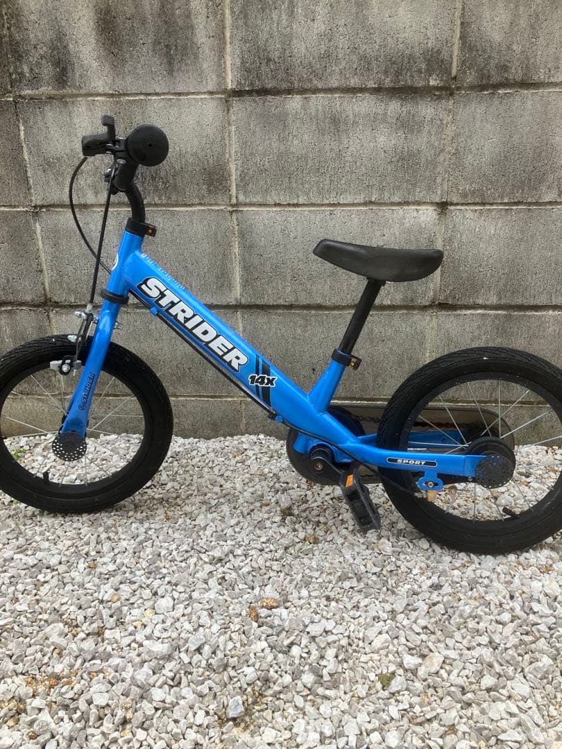 STRIDER 14X バランスバイク 青