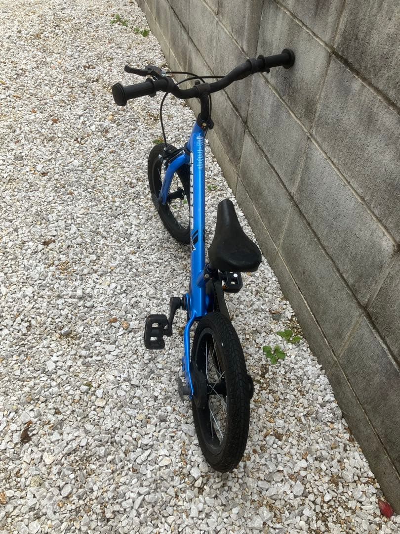 STRIDER 14X バランスバイク 青