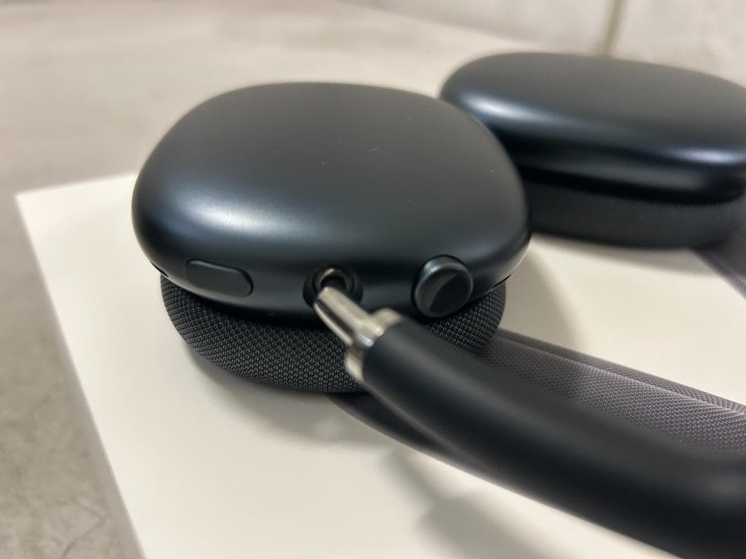 Apple AirPods Max 第二世代（USB-C）ミッドナイト