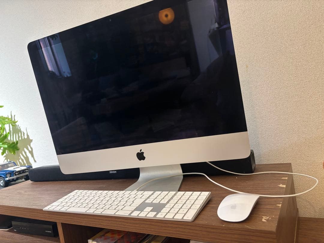 Apple iMac Retina 4K 21.5インチ 2017