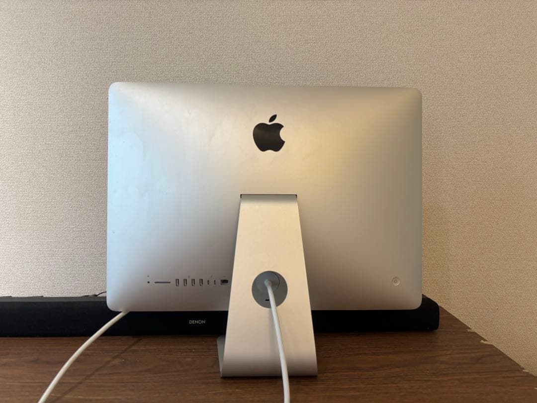 Apple iMac Retina 4K 21.5インチ 2017