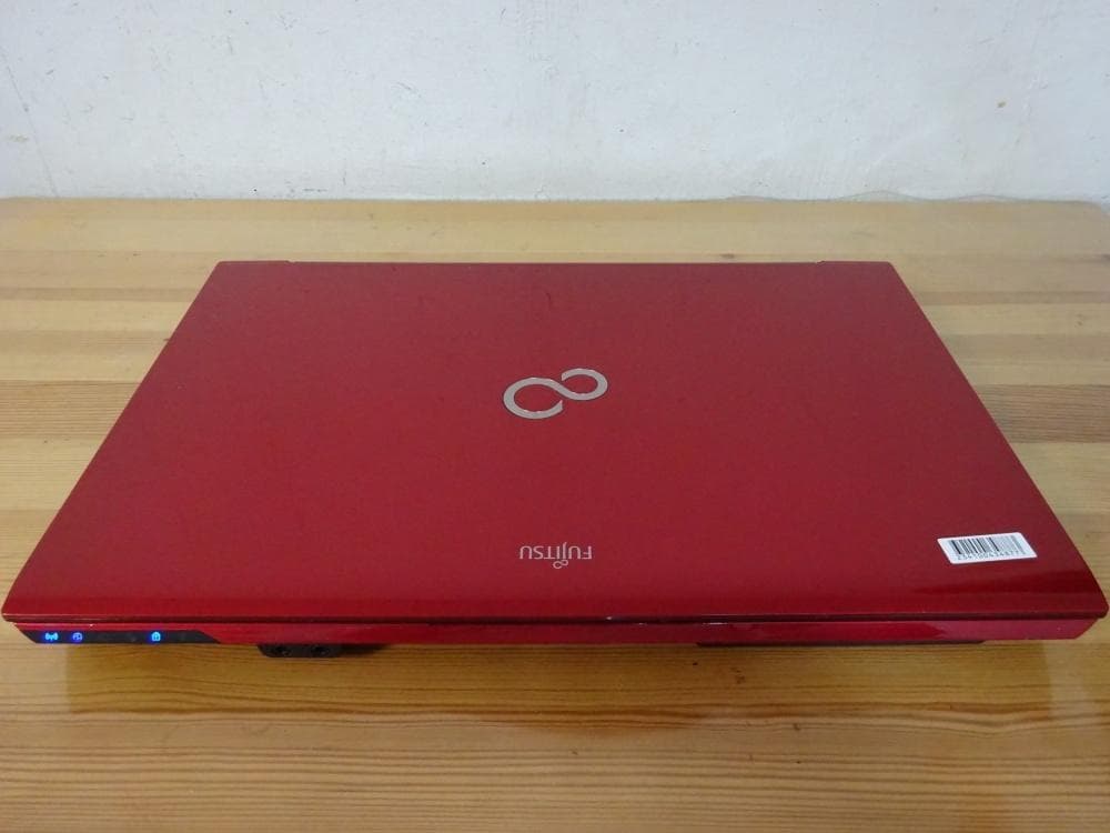 富士通 ノートパソコン LIFEBOOK AH42/J/中古特価良品