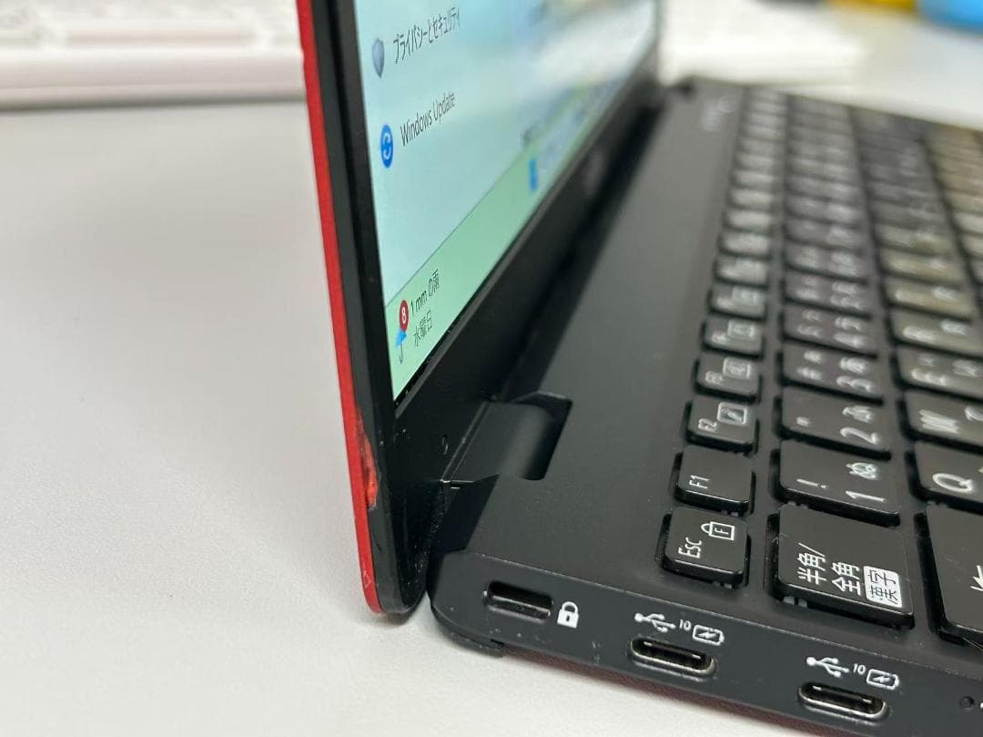 超軽量840g 富士通 LIFEBOOK U9311/M 美品 オフィスあり③