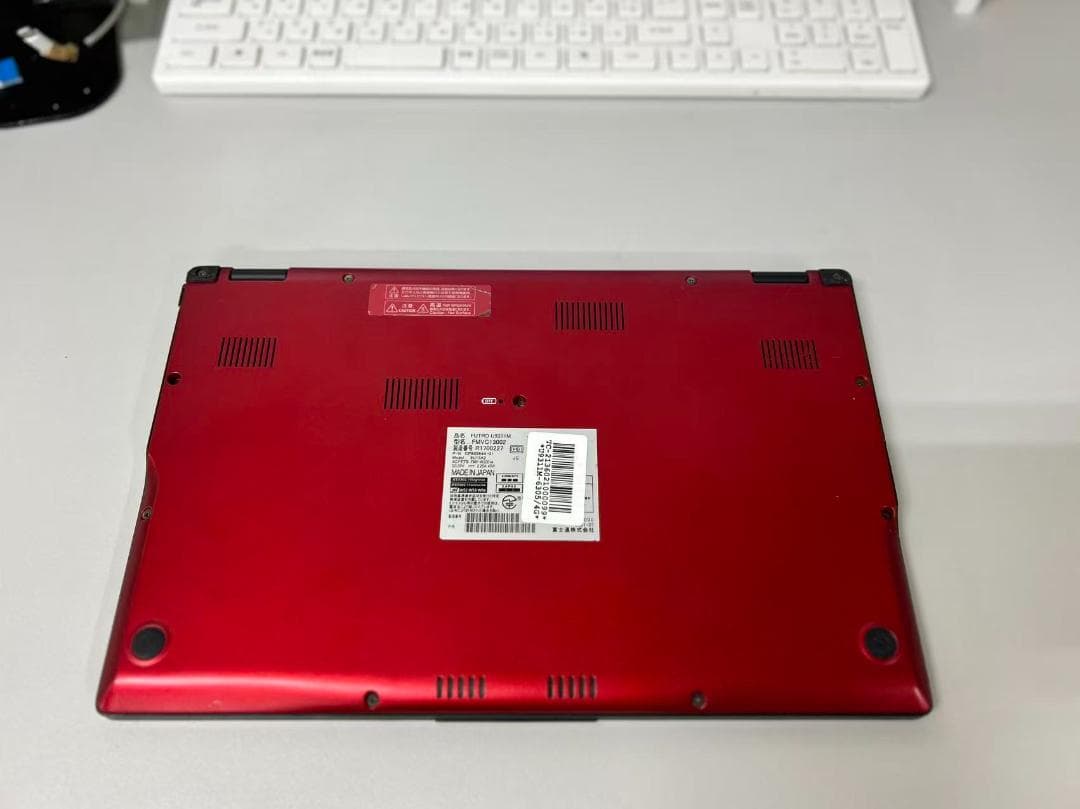 超軽量840g 富士通 LIFEBOOK U9311/M 美品 オフィスあり③