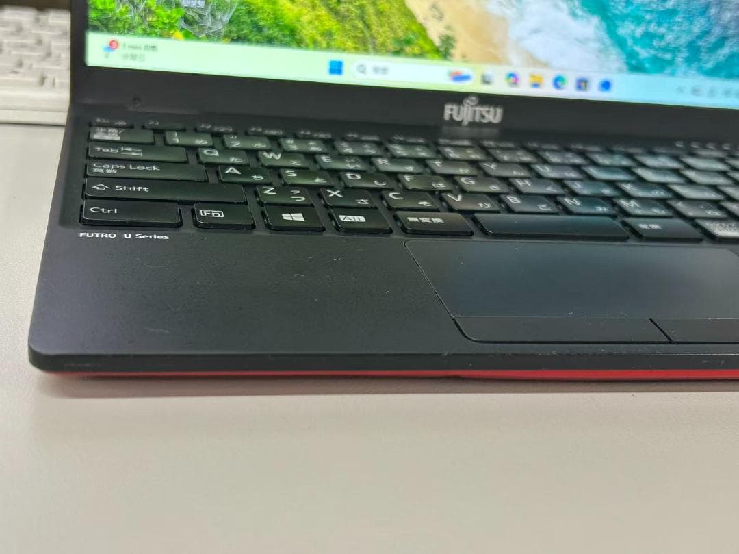 超軽量840g 富士通 LIFEBOOK U9311/M 美品 オフィスあり③