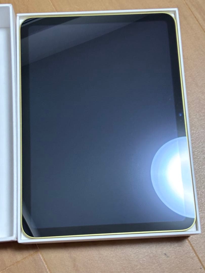 訳あり】iPad 第10世代 イエロー 箱あり 起動OK 充電不良