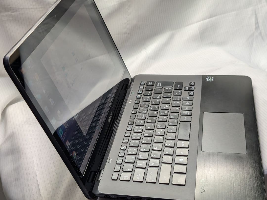 VAIO Fit 14インチ／タッチパネル／Corei3／SSD256／6GB