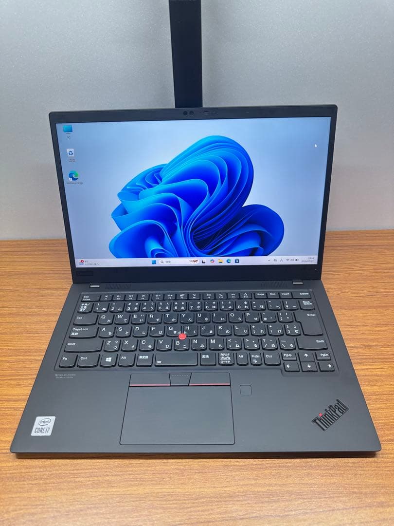 Windowsノート本体 X1 Carbon Gen 8 i7-10510 16Gb 256 2.5K