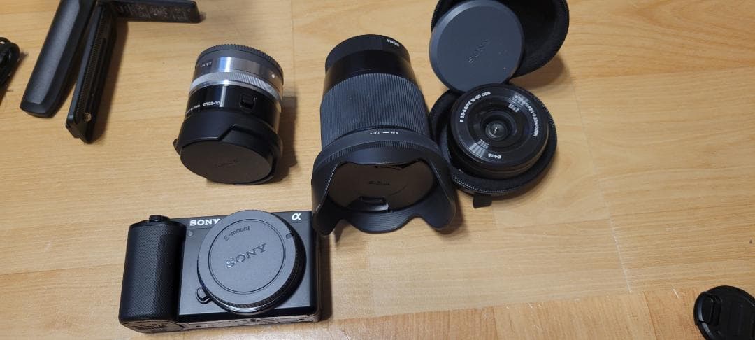 ソニー VLOGCAM ZV-E10