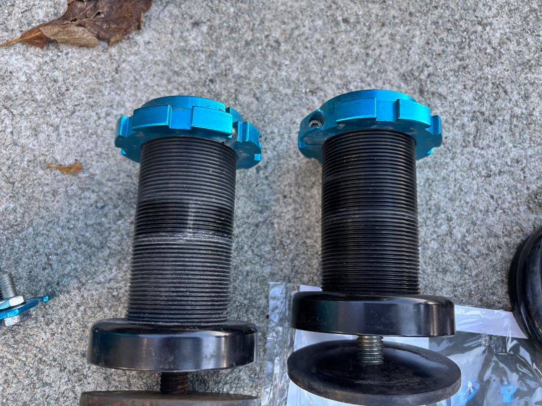 持*a様 C-HRイデアル　車高調