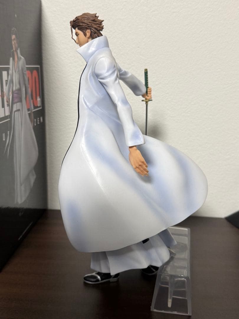 BLEACH 一番くじ 藍染惣右介 B賞 フィギュア　箱へこみあり