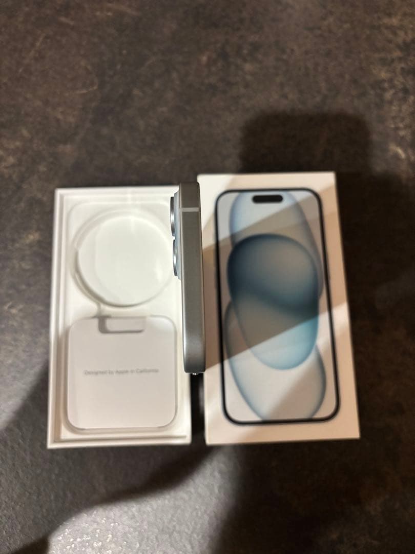 Apple iPhone 15 本体 128GB ブルー