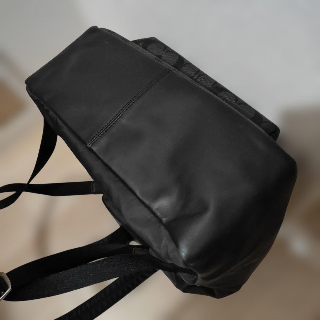 コーチ　リュック シグネチャー バックパック PVC レザー