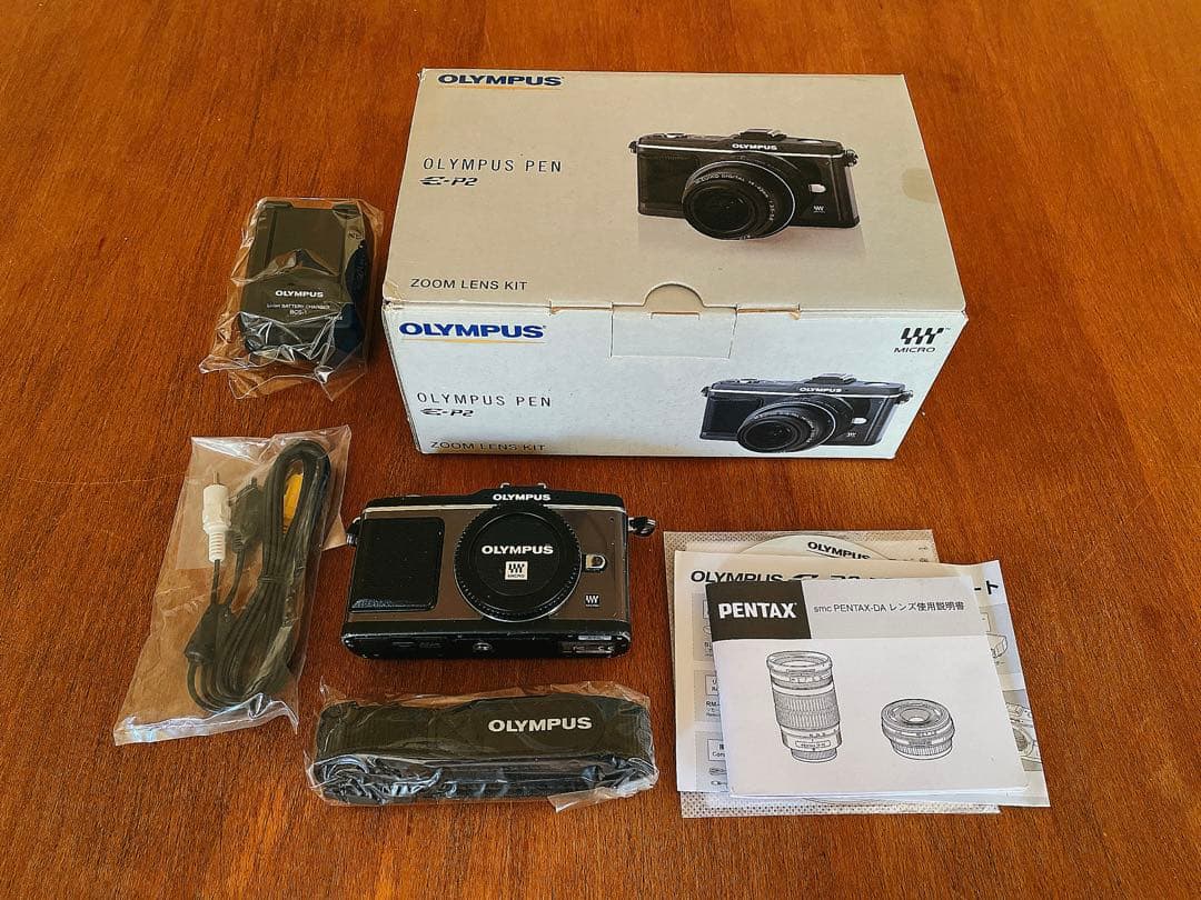 OLYMPUS PEN E-P2 ボディ