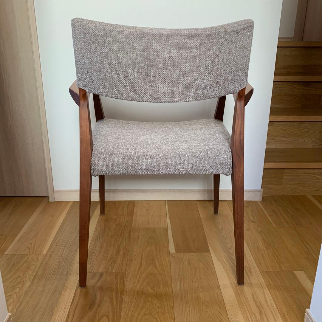 日進木工　Forms アームチェア　DDC-095　カバーリング　ウォールナット