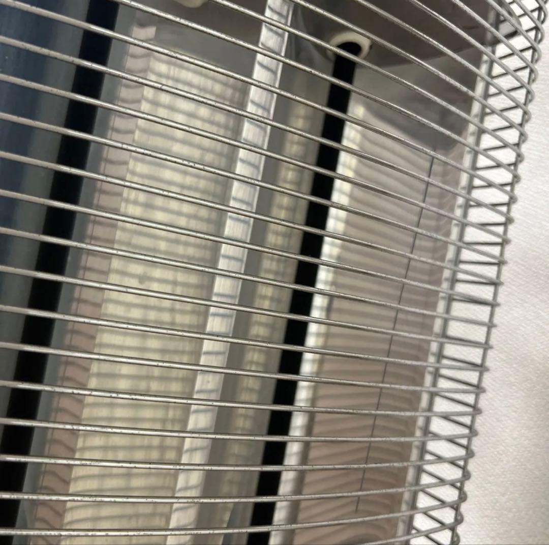 送料込み　DAIKIN セラムヒート 遠赤外線暖房機　ERFT11TS-W