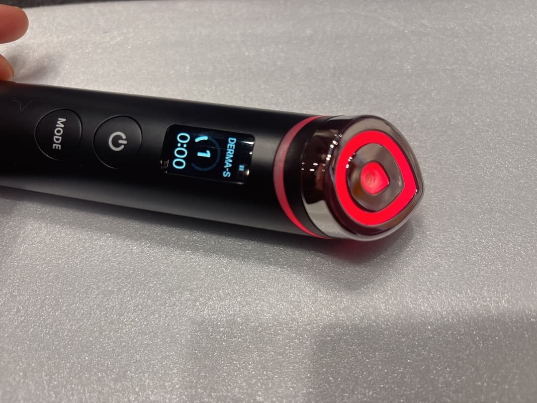 美品 メディキューブ ブースター プロ AGE-R