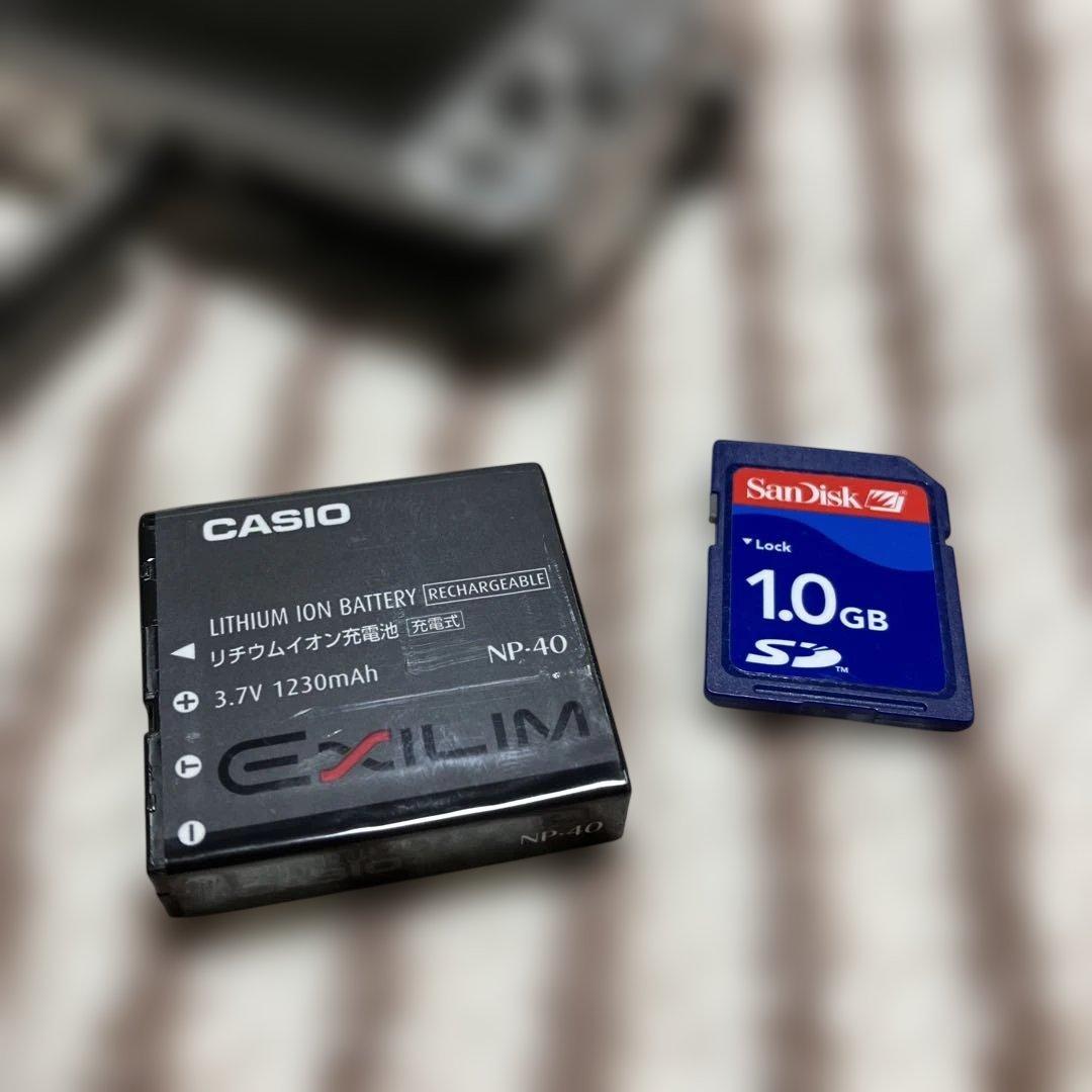 【週末セール】CASIO EXILIM 10.1メガピクセルデジタルカメラ