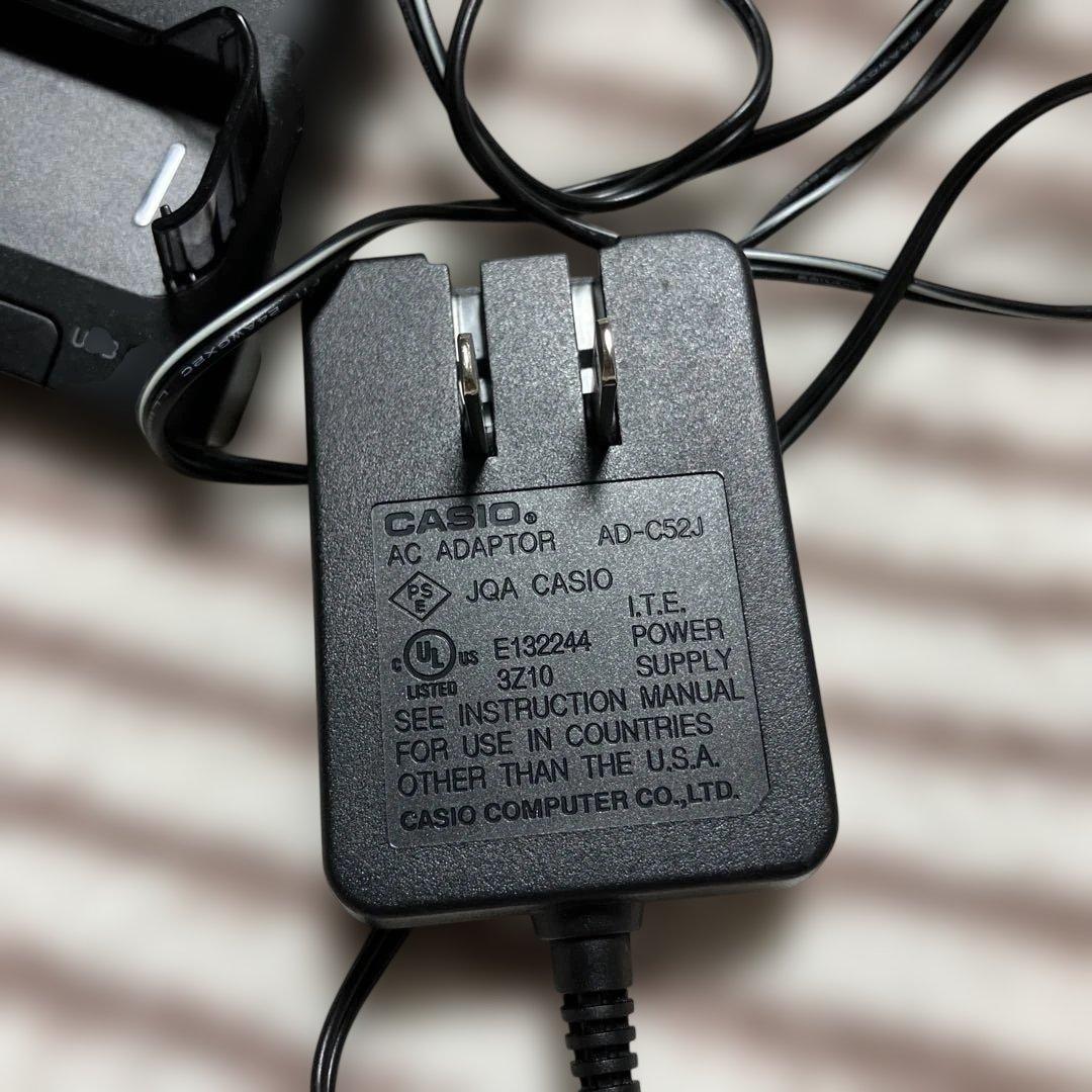 【週末セール】CASIO EXILIM 10.1メガピクセルデジタルカメラ