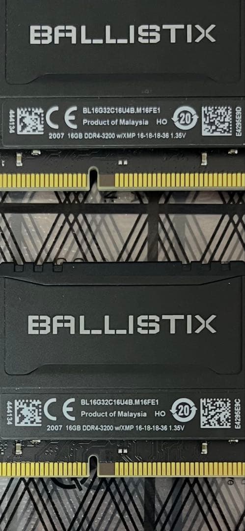 DDR4 3200 32GB (2×16GB)crucial ballistix