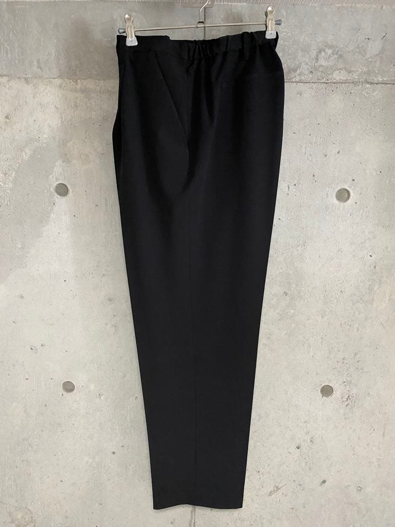 洗えるストレッチテーラードジャケット テーパードパンツスーツ　3L　ブラック