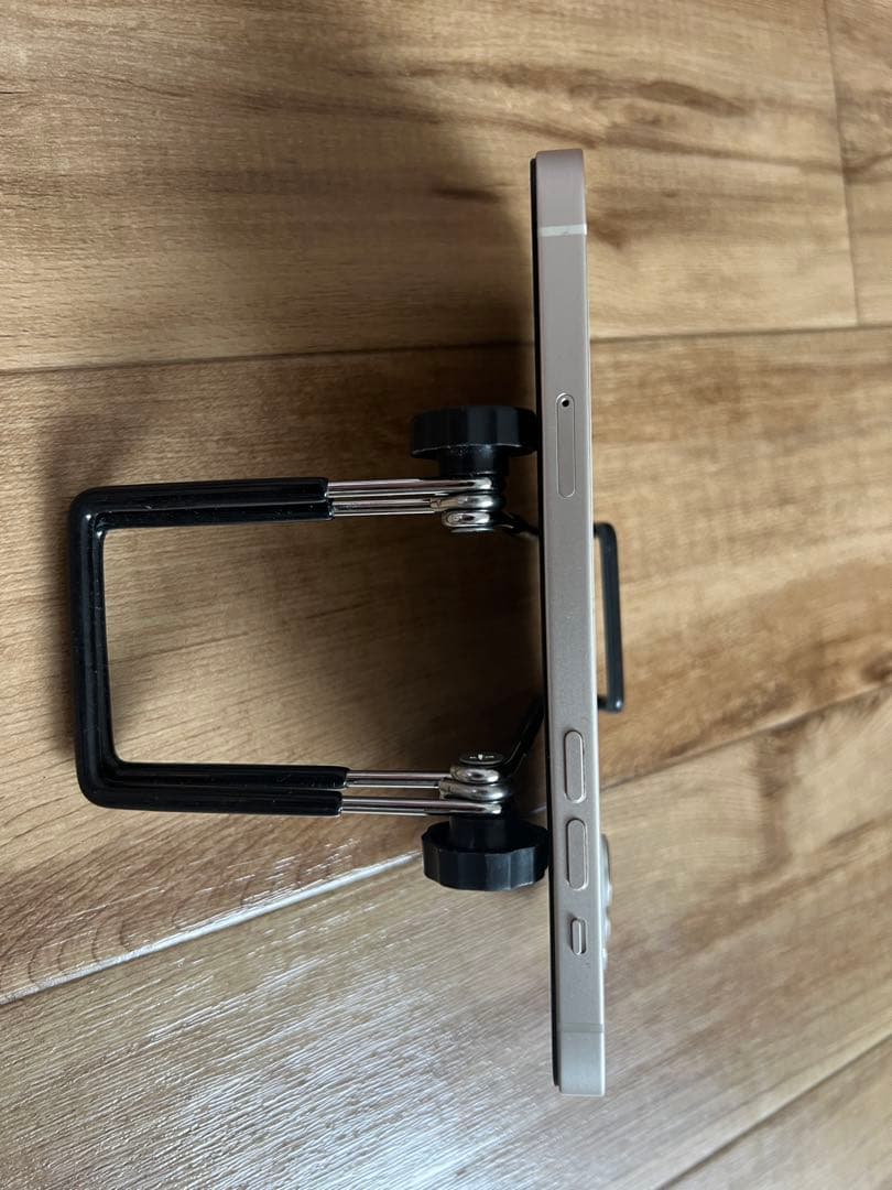 バッテリー100% Iphone 14 PLUS SIM フリー