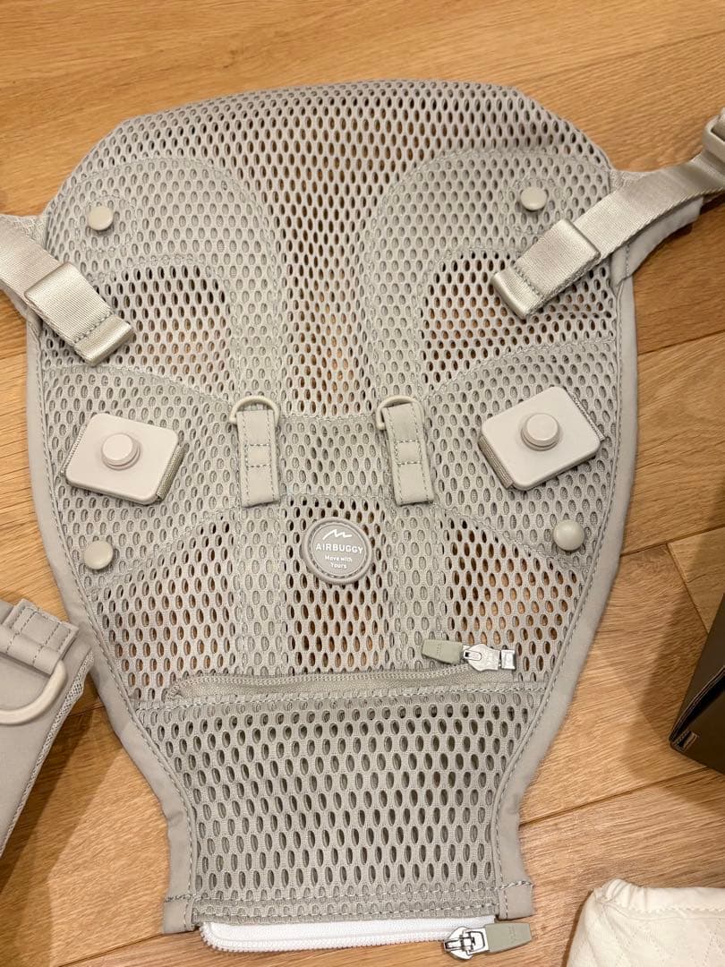 ちょこりん　　✴︎極美品✴︎エアバギー　抱っこ紐　公式バックルカバー付き！