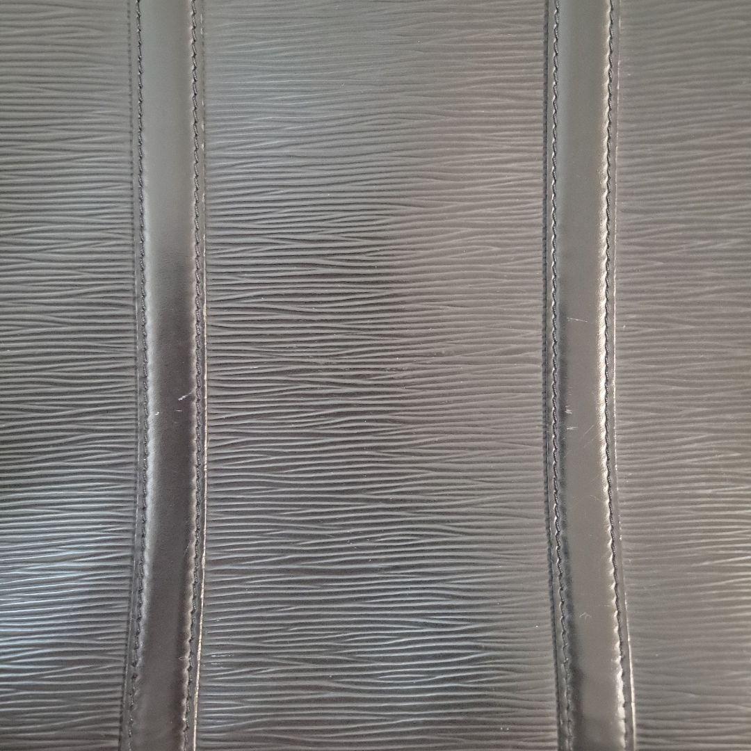 ルイヴィトン Louisvuitton エピ ビジネスバッグ レザー ブラック