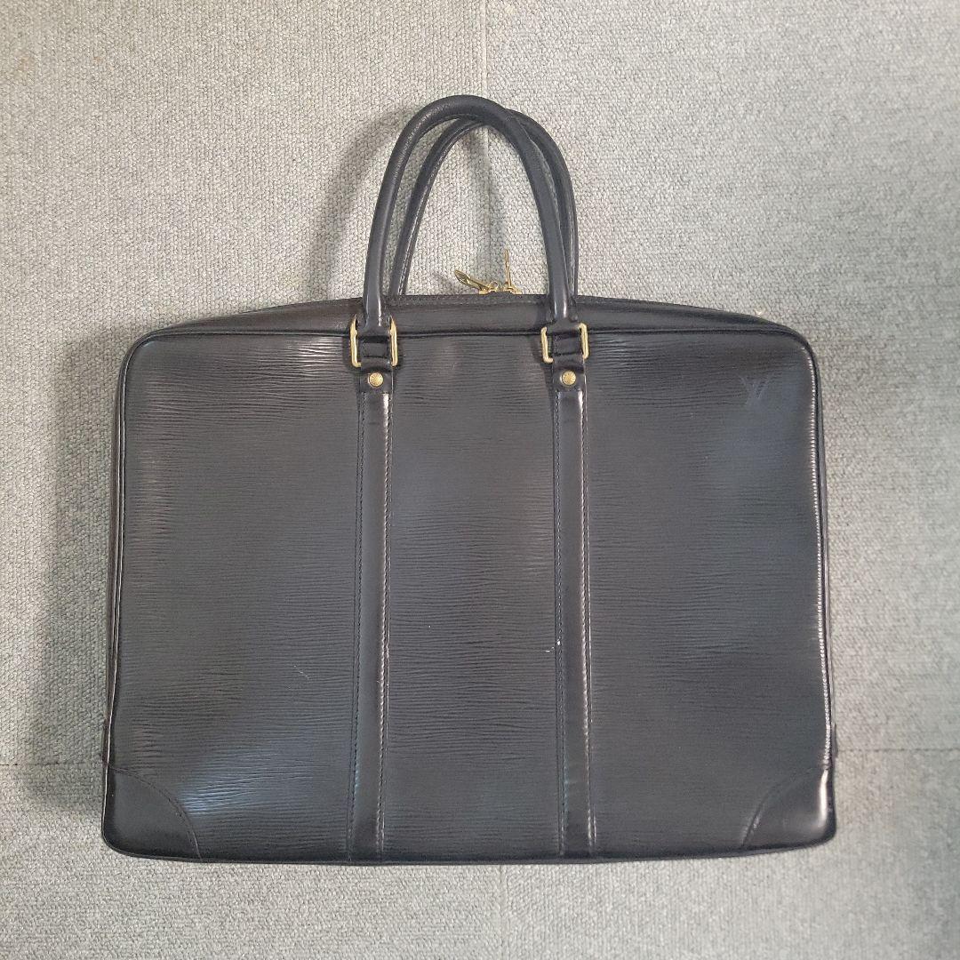 ルイヴィトン Louisvuitton エピ ビジネスバッグ レザー ブラック