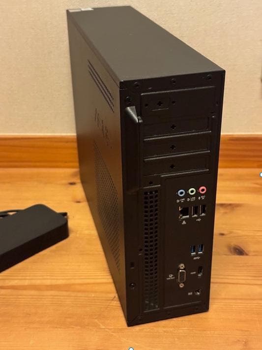 ストレージ無し ASUSPRO D320SF / i7-7700 / 8GB