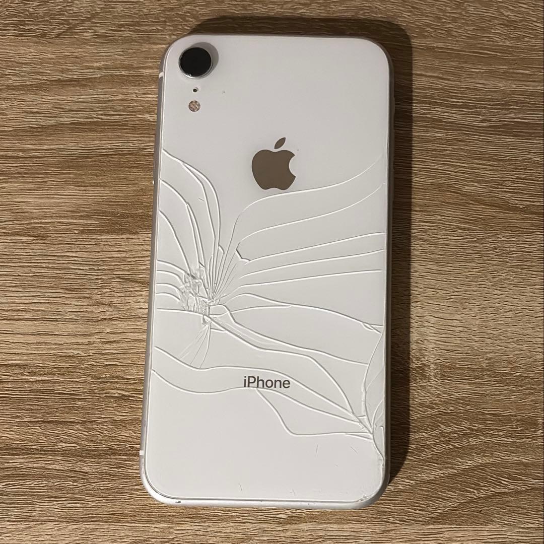 【ジャンク品】iPhoneXR 128GB ホワイト