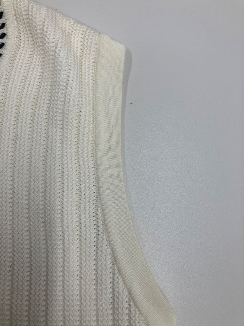 シャネルレディース ノースリーブ ニット CHANELホワイト白 【中古品】　Y