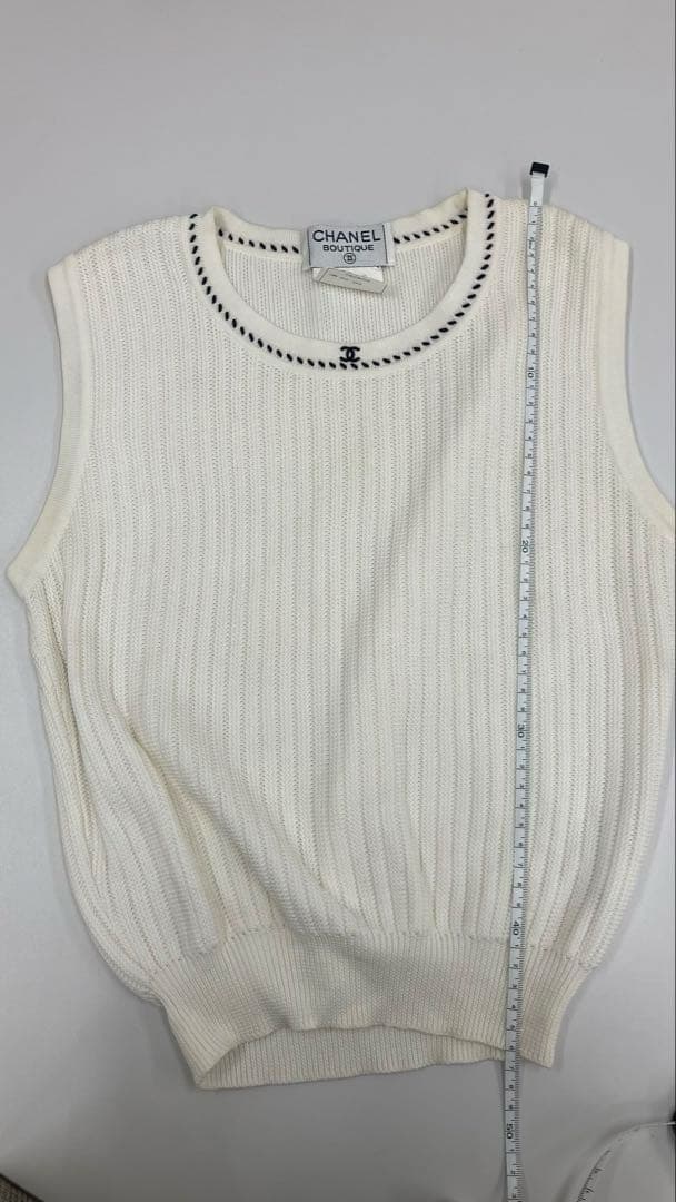 シャネルレディース ノースリーブ ニット CHANELホワイト白 【中古品】　Y