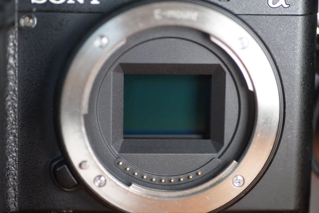 SONY ミラーレスカメラ a6300ボディ