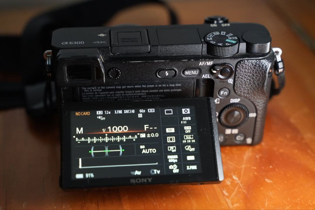 SONY ミラーレスカメラ a6300ボディ