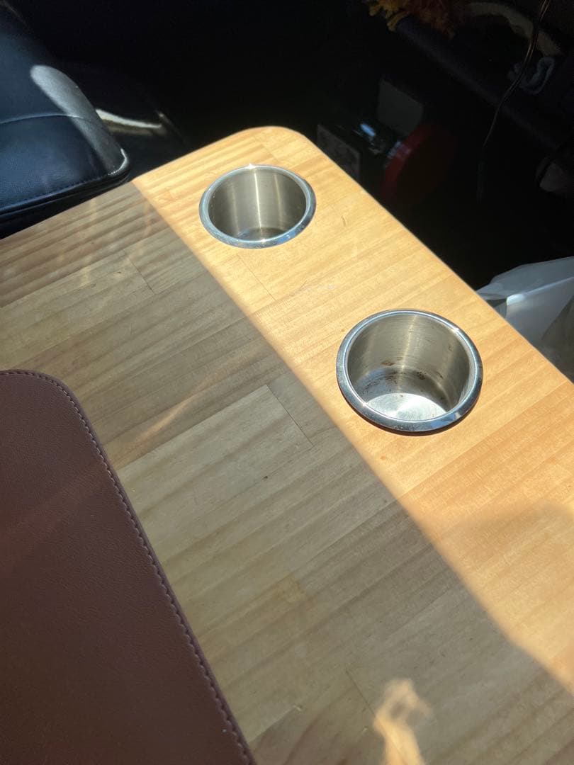 ハイエースワイド　センターテーブルDIY