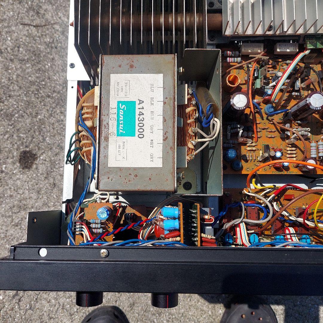 サンスイステレオアンプAU-D707F