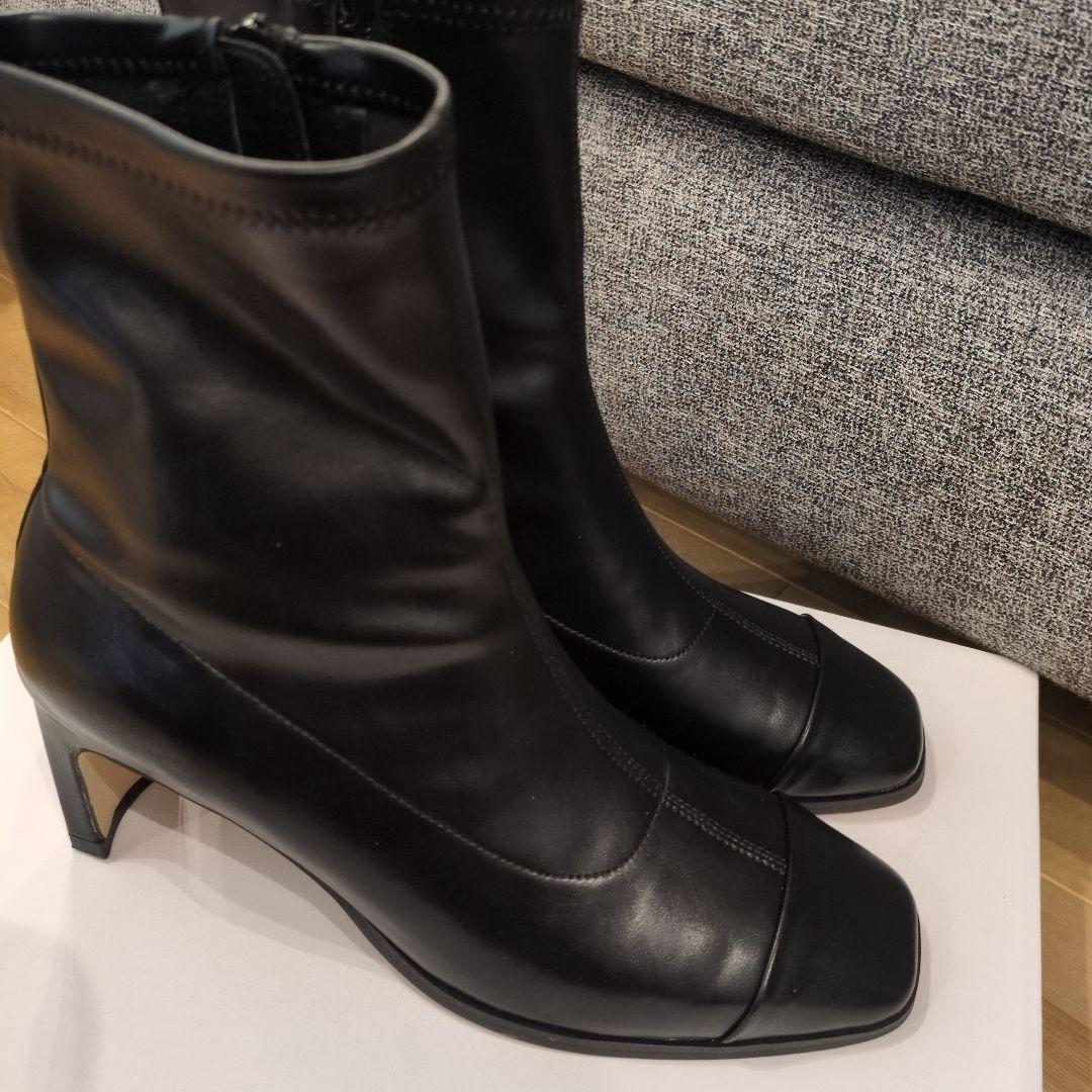 【新品未使用】ヤマダヤ nouer ショートブーツ