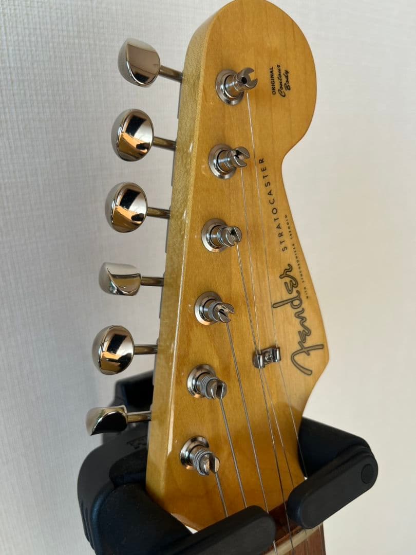 フェンダージャパン ストラト キルト 22フレット エレキギター