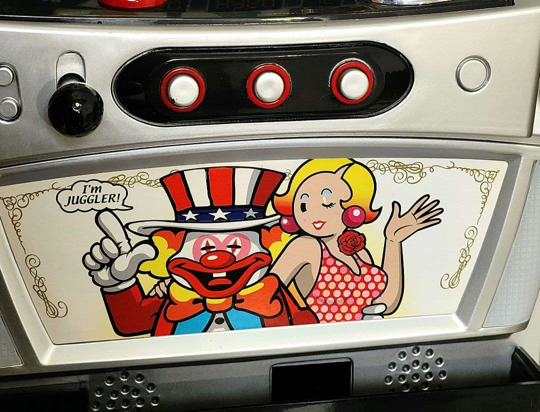 稀少⭐温冷蔵庫⭐アイムジャグラー ⭐ホワイトパネル