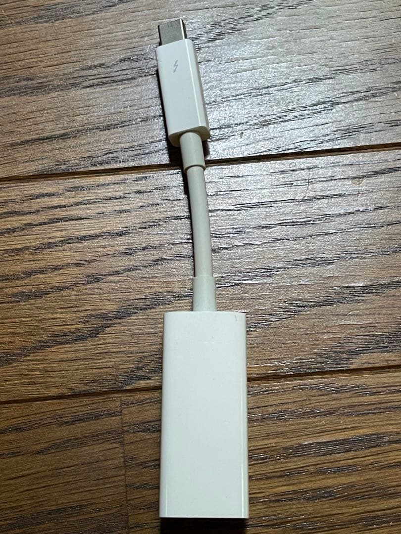 Apple Thunderbolt - FireWireアダプタ A1463