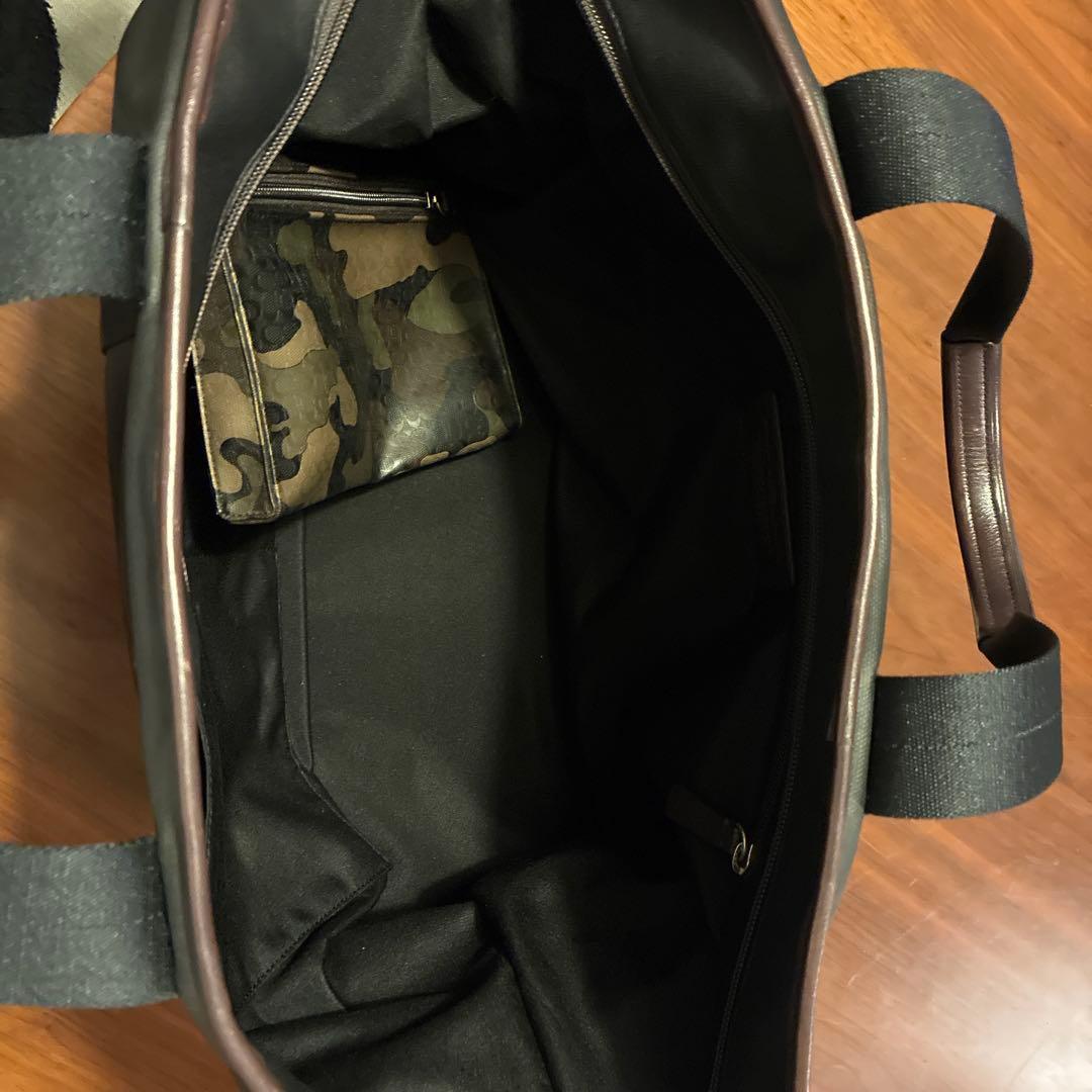 COACH コーチメンズトートバッグ ブラック　カモフラ