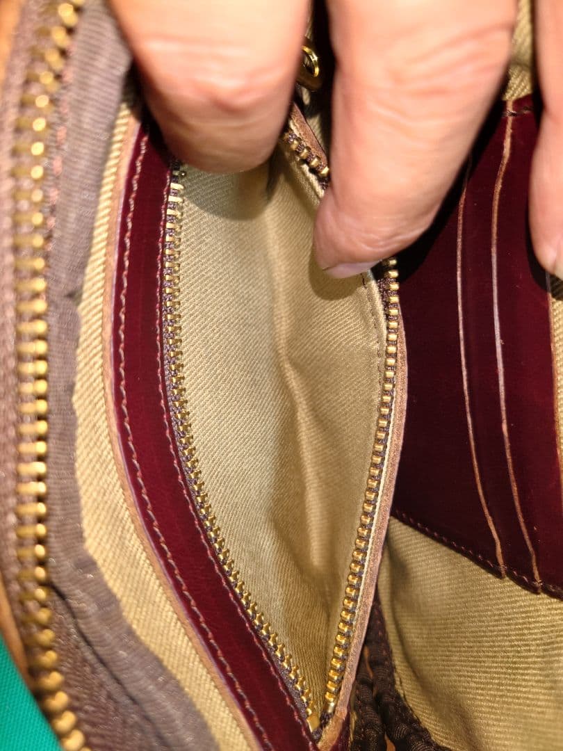 レッドムーン バッグレット