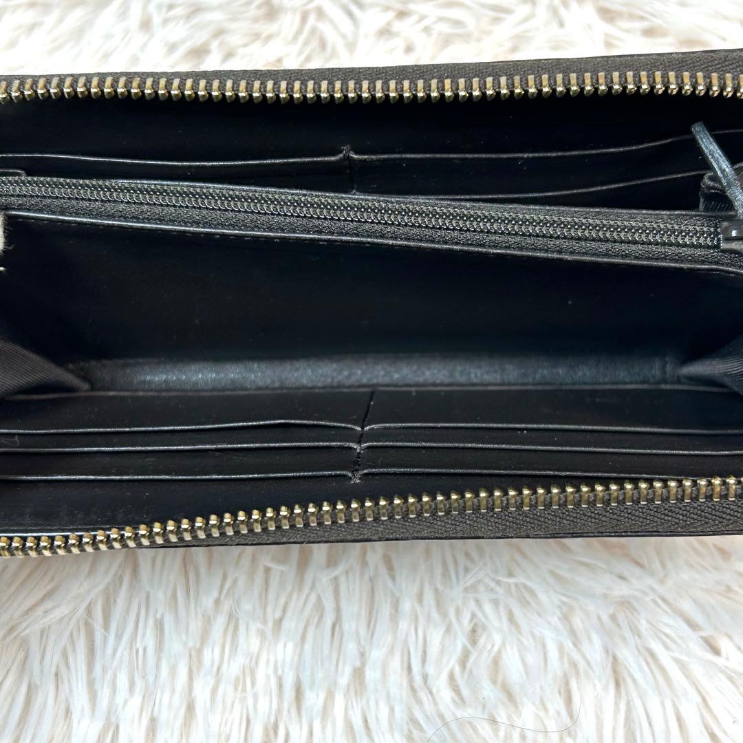 グッチ　マイクロGGシマ　レザー　ラウンドジップ長財布　ブラウン