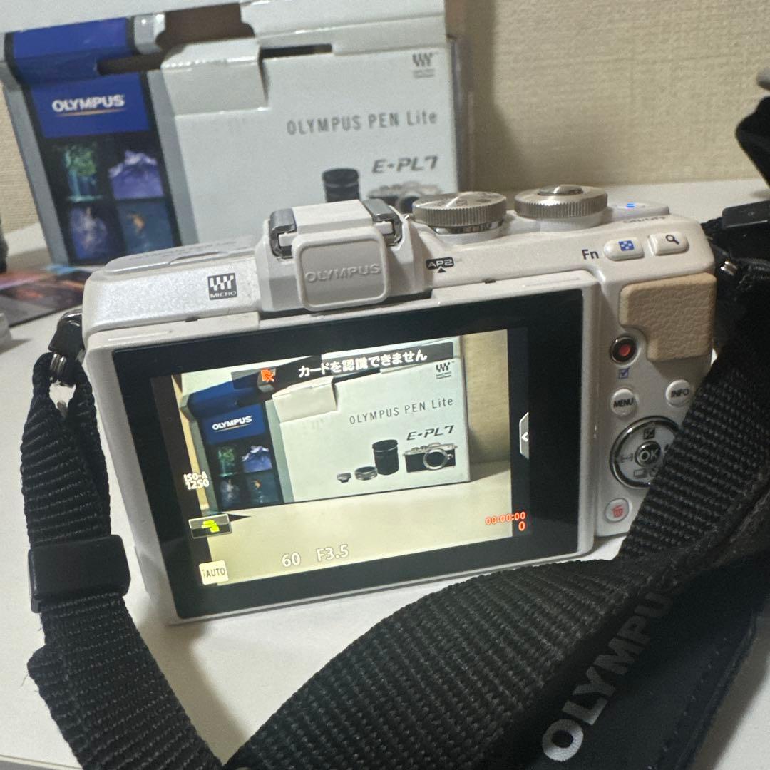 OLYMPUS PEN E-PL7 ミラーレス一眼 箱あり