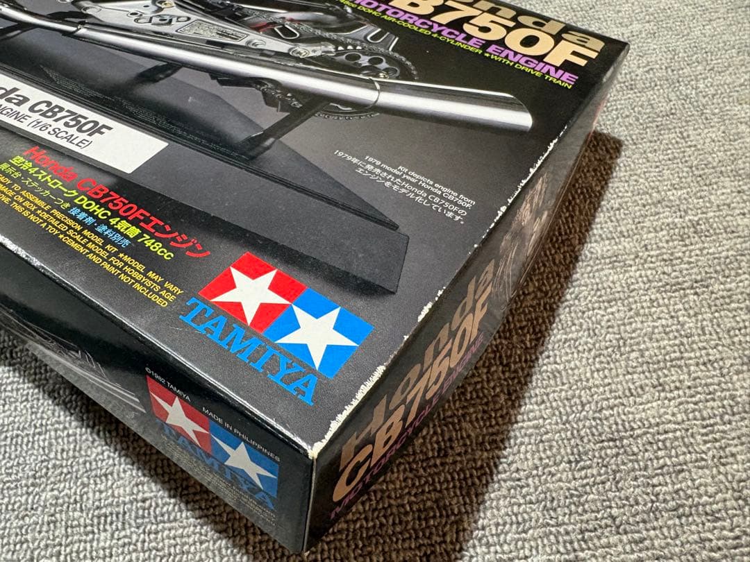 K*a様 タミヤ　1/6 CB750F MOTORCYCLE ENGINE